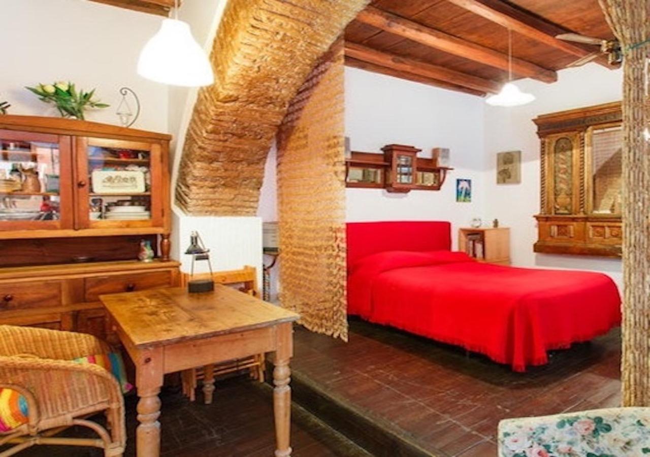 Independent With Garden Heart Of Trastevere John Cabot — Photos 3